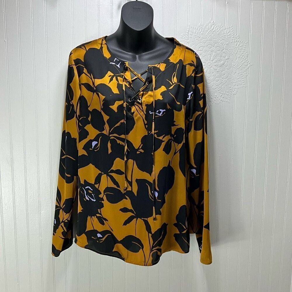THE LIMITED Satin Long Sleeve Blouse
